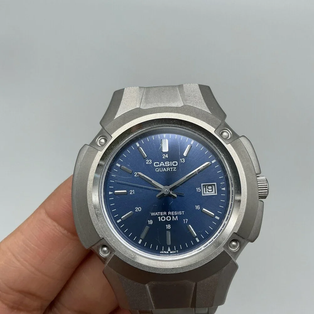 Casio MTP-3036 Mens Watch 42mm Silver Tone Blue Dial 100M Date New Battery 5.75